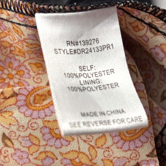 DR2 Short Sleeve Accordion Pleated Floral Paisley Print Cap Sleeve Top Sz L - Picture 7 of 8